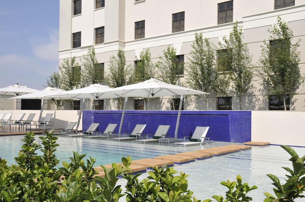 Peermont Metcourt Suites At Emperors Palace Kempton Park Exterior foto